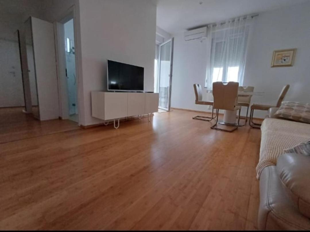 Mary Lägenhet Zadar Exteriör bild